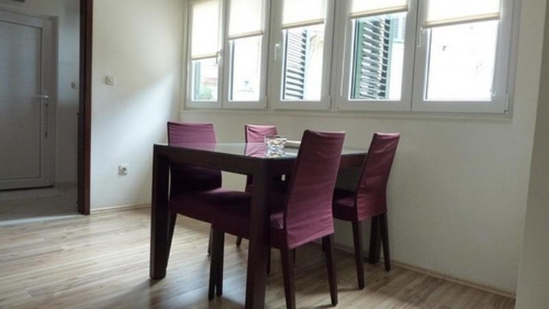 Bruno Split Centre Apartment And Room ภายนอก รูปภาพ